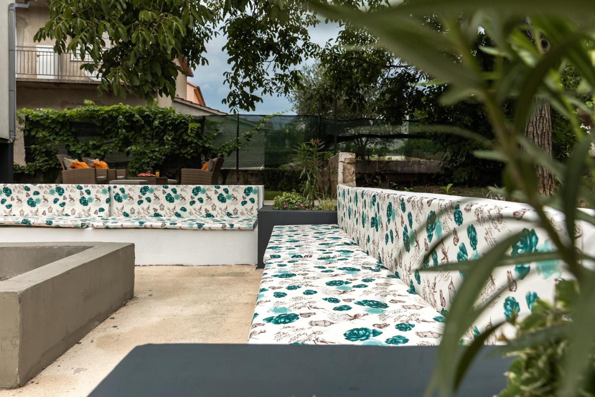 Deluxe Apartment Roma Imotski Exterior foto